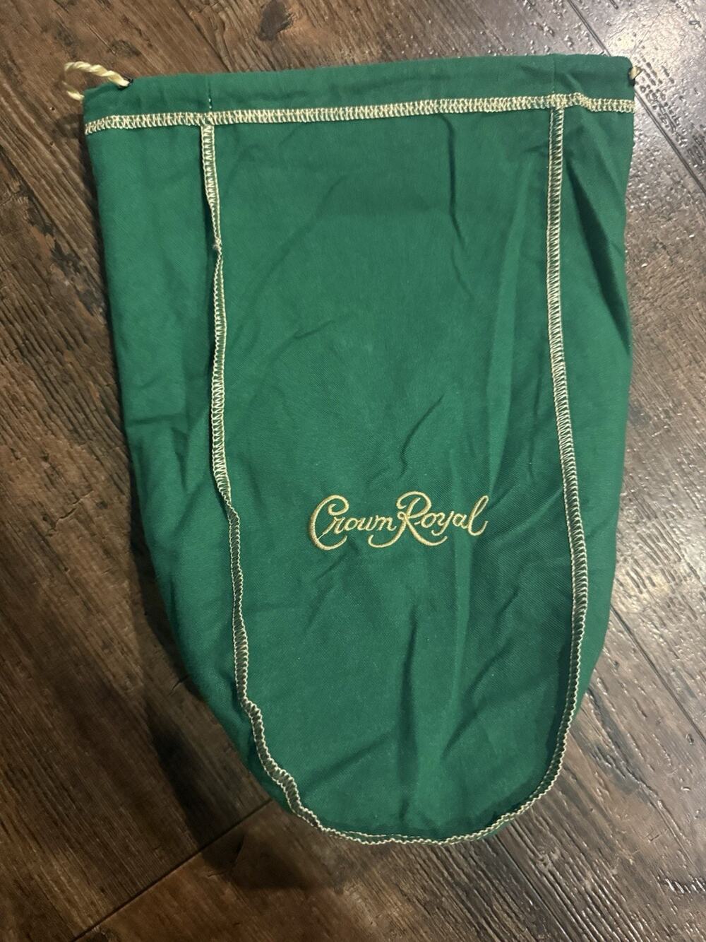 CROWN ROYAL BAG GREEN 9" WITH DRAW STRING